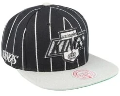 Los Angeles Kings Team Pin Black/Grey Snapback - Mitchell & Ness