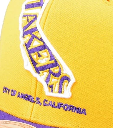 Los Angeles Lakers Team Insider Yellow/Purple Snapback - Mitchell & Ness â Image 6