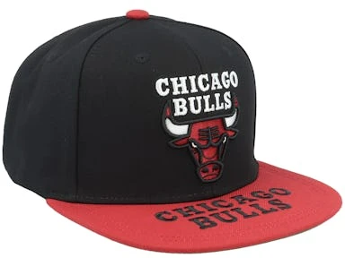 Chicago Bulls Logo Bill Black/Red Snapback - Mitchell & Ness – Image 2