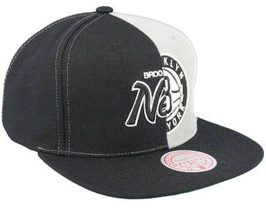 Brooklyn Nets Split Crown Black Snapback - Mitchell & Ness – Image 2