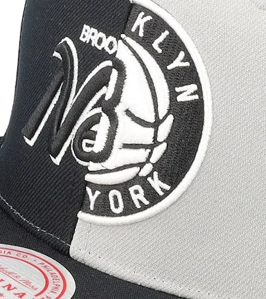 Brooklyn Nets Split Crown Black Snapback - Mitchell & Ness – Image 6