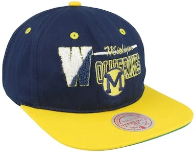 Michigan Wolverines Varsity Letter Blue/Yellow Snapback - Mitchell & Ness – Image 2