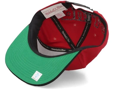 Chicago Bulls Back In Action Red/Black Snapback - Mitchell & Ness – Image 5