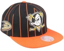 Anaheim Ducks Team Pin Black Snapback - Mitchell & Ness