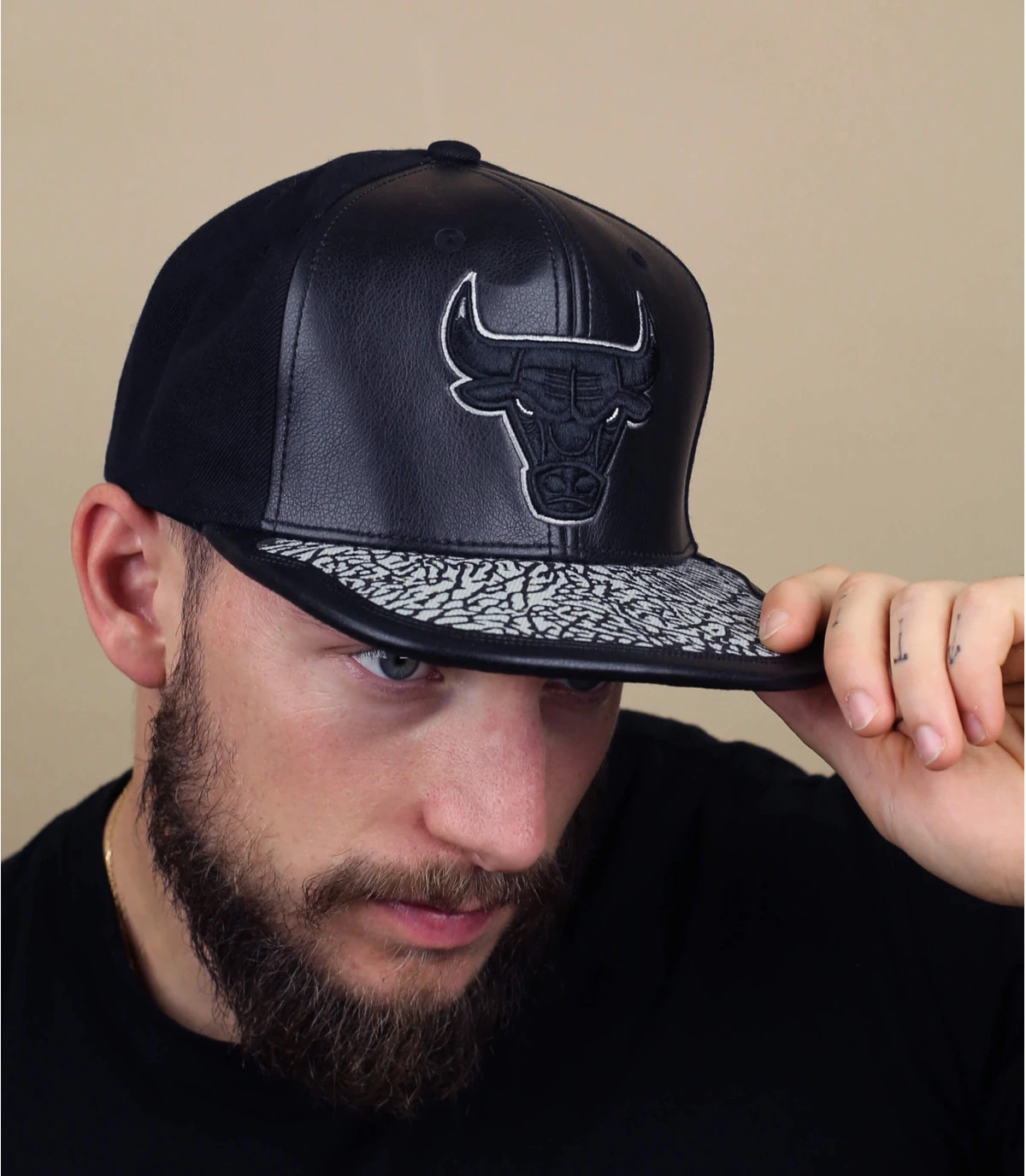 Mitchell & Ness Day One Snapback Bulls Grey Black