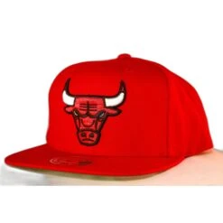 Mitchell & Ness Casquette Chicago Bulls Wool Solid